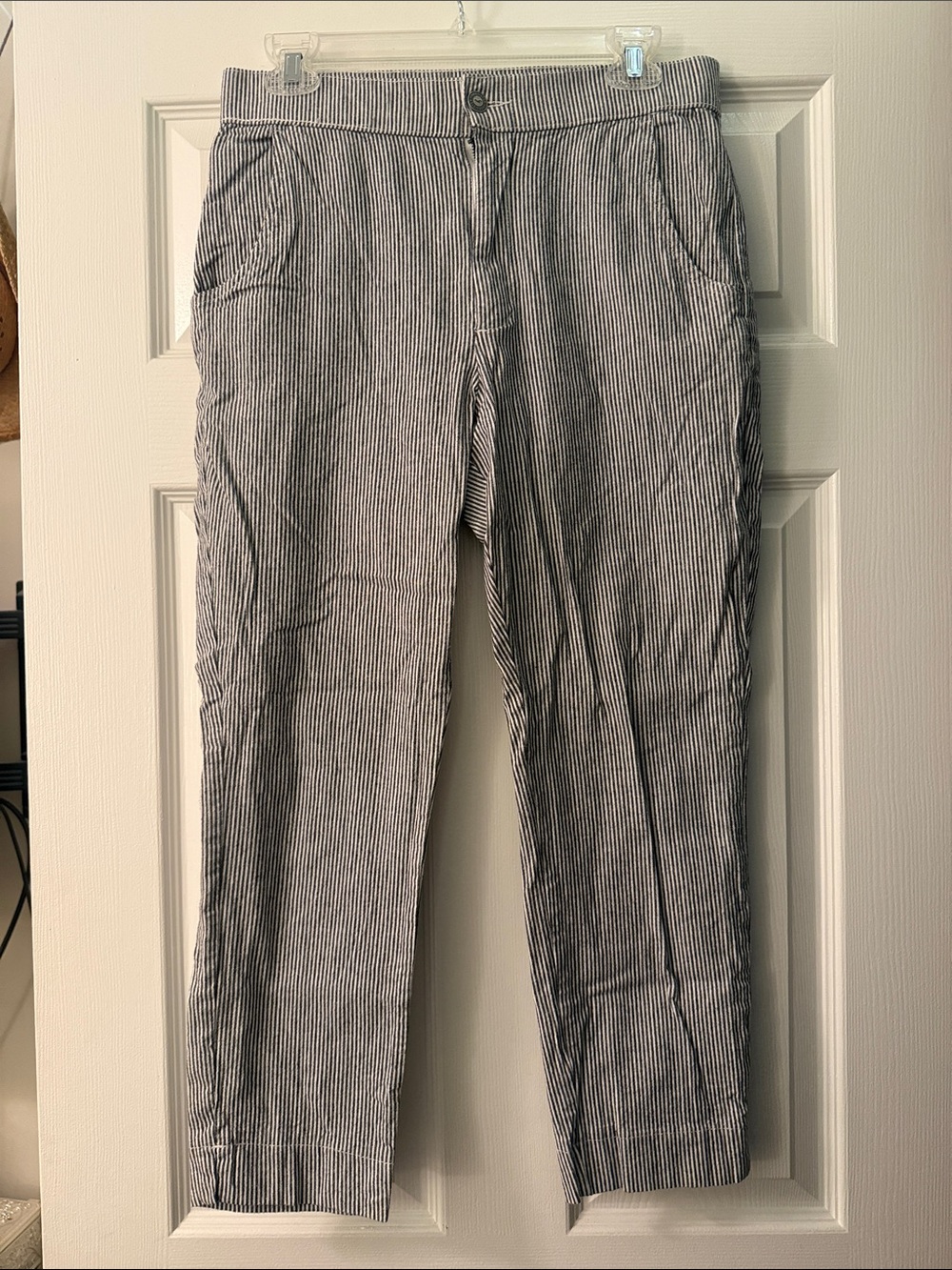Hollister Blue and White Pinstripe Capris